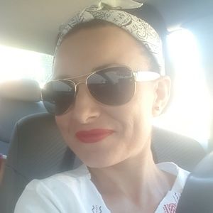 Meet your Posher, Rositsa